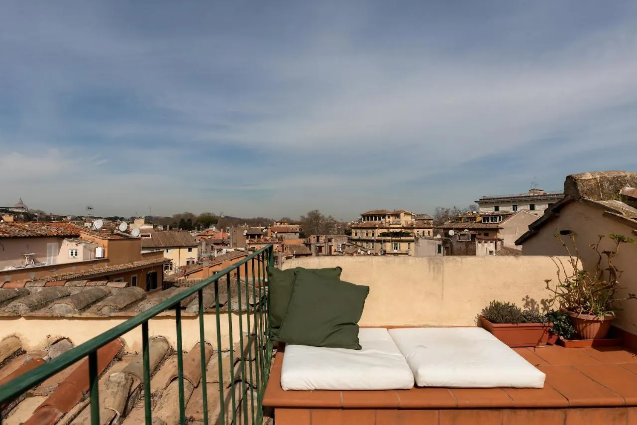 Amazing Penthouse With Terrace And Rooftop In Trastevere Řím 0*,  Itálie