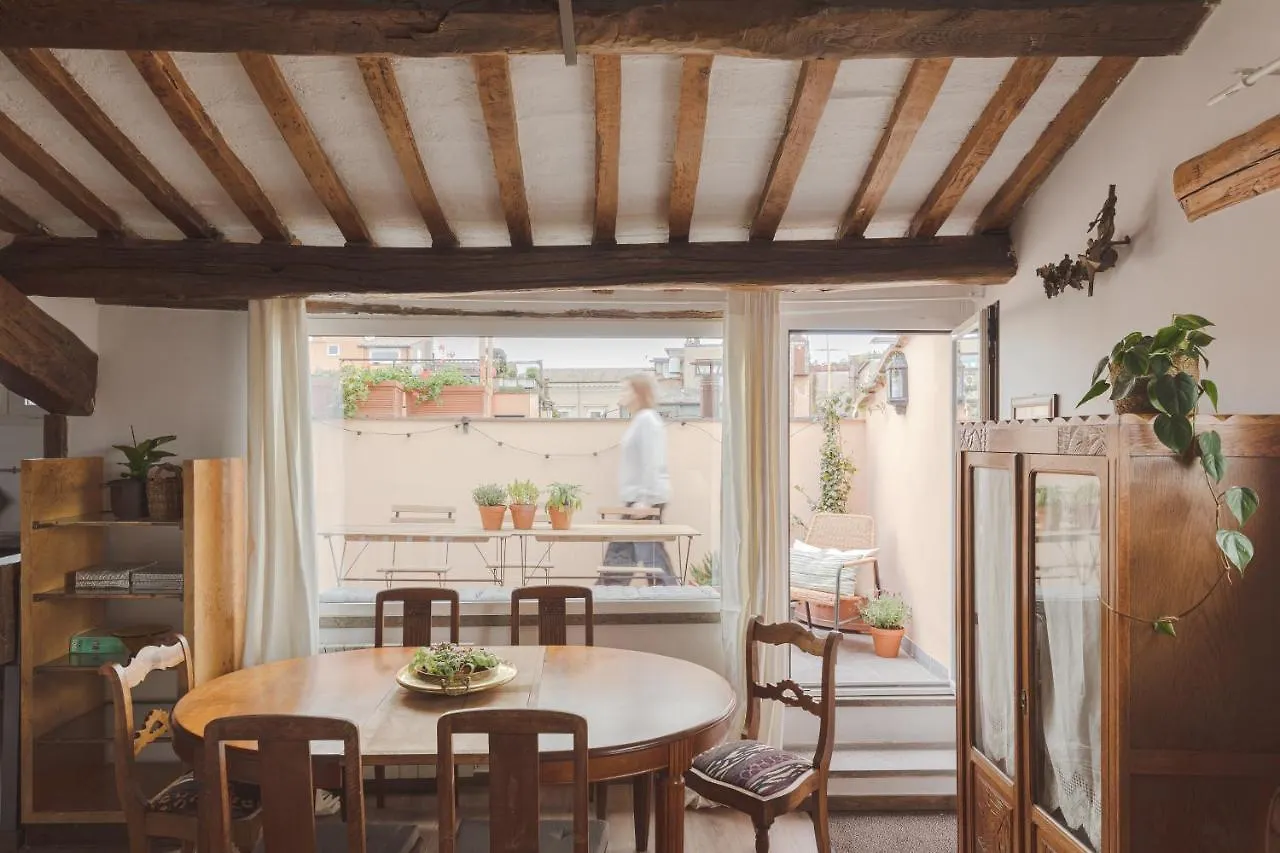 Apartmán Amazing Penthouse With Terrace And Rooftop In Trastevere Řím