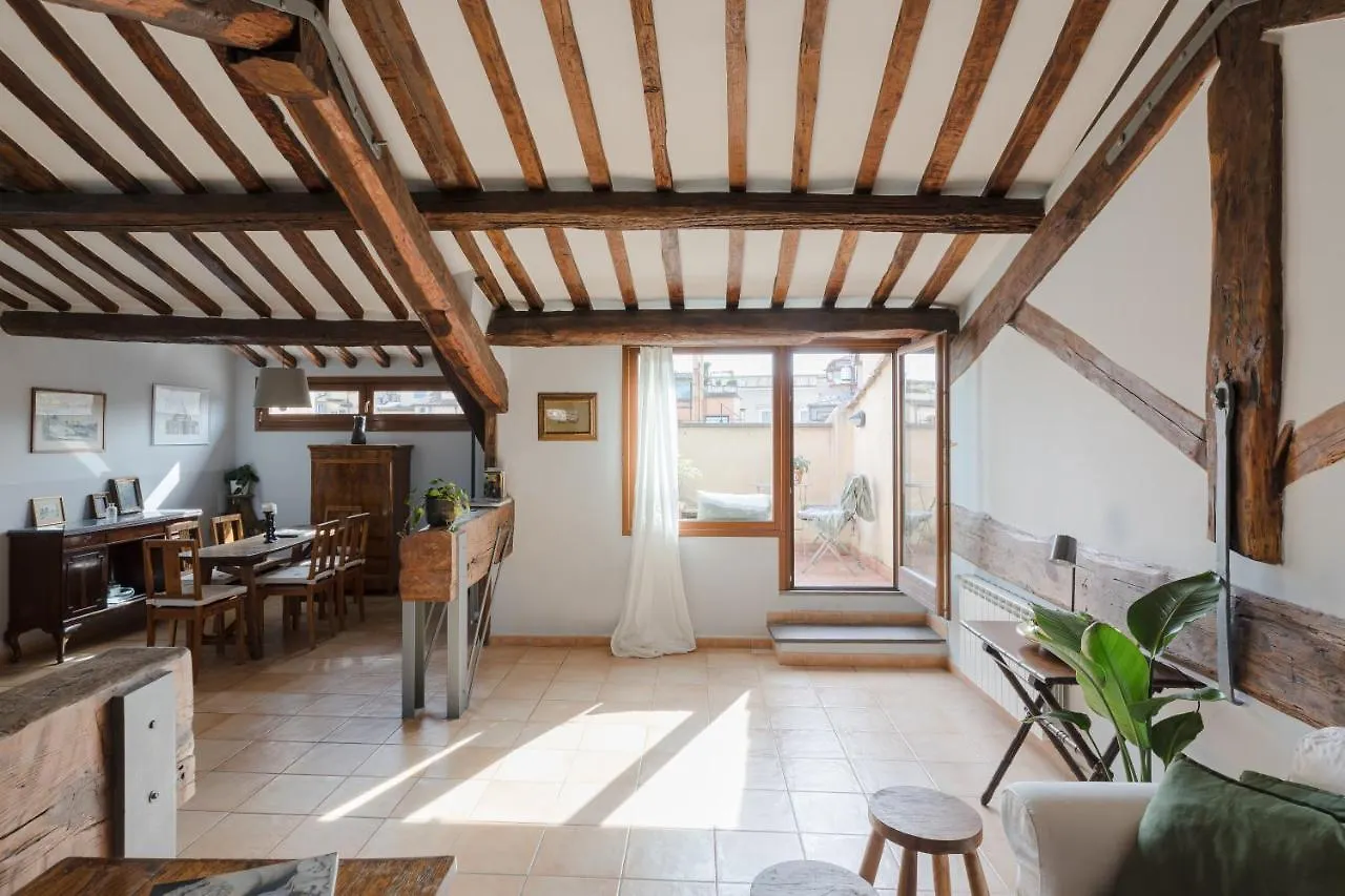 Apartmán Amazing Penthouse With Terrace And Rooftop In Trastevere Řím