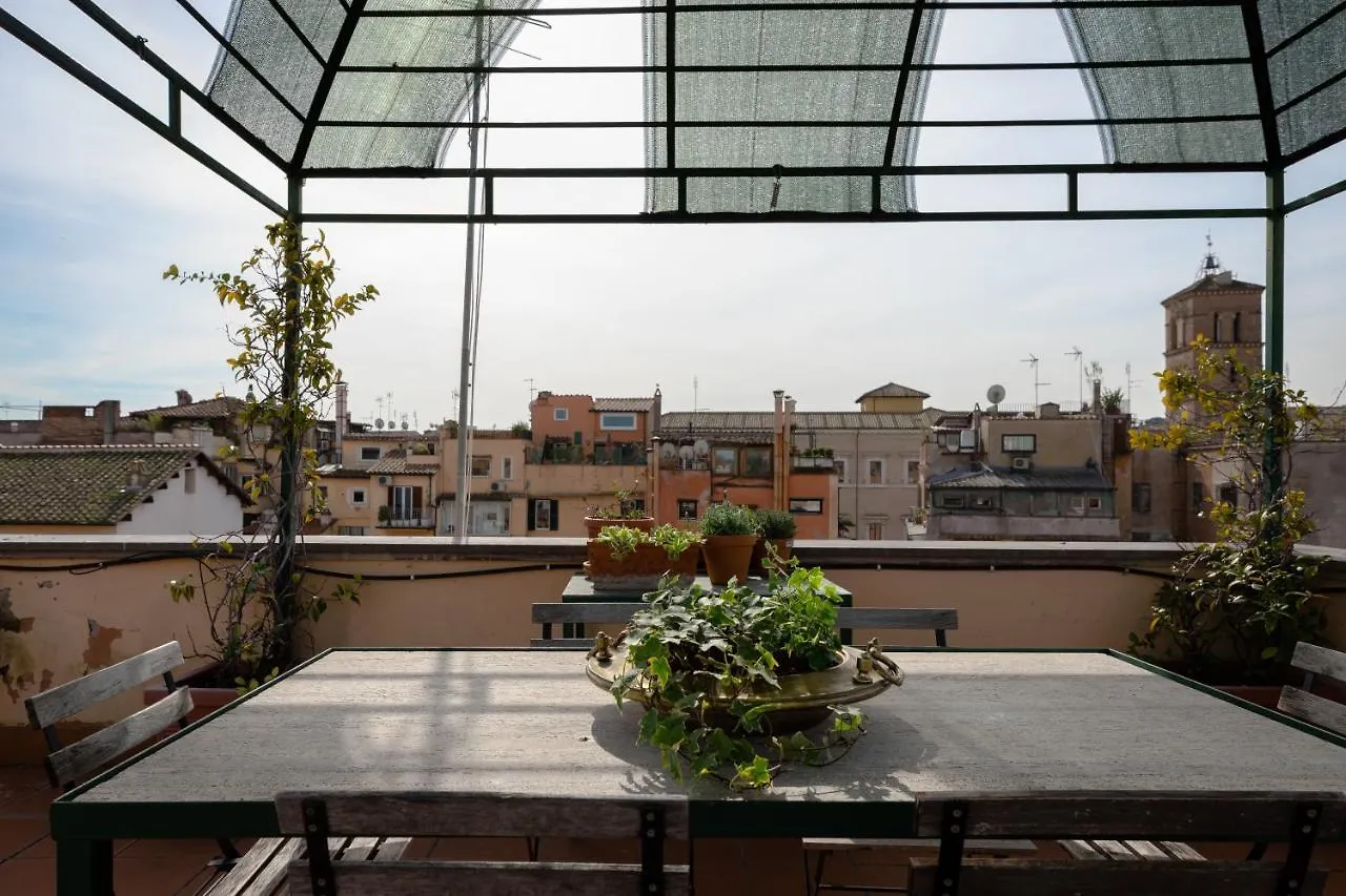 Amazing Penthouse With Terrace And Rooftop In Trastevere Řím 0*,