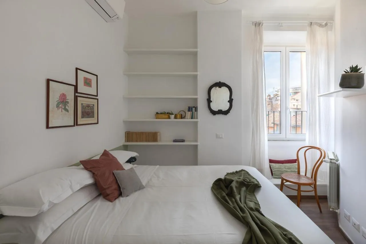 Amazing Penthouse With Terrace And Rooftop In Trastevere Рим