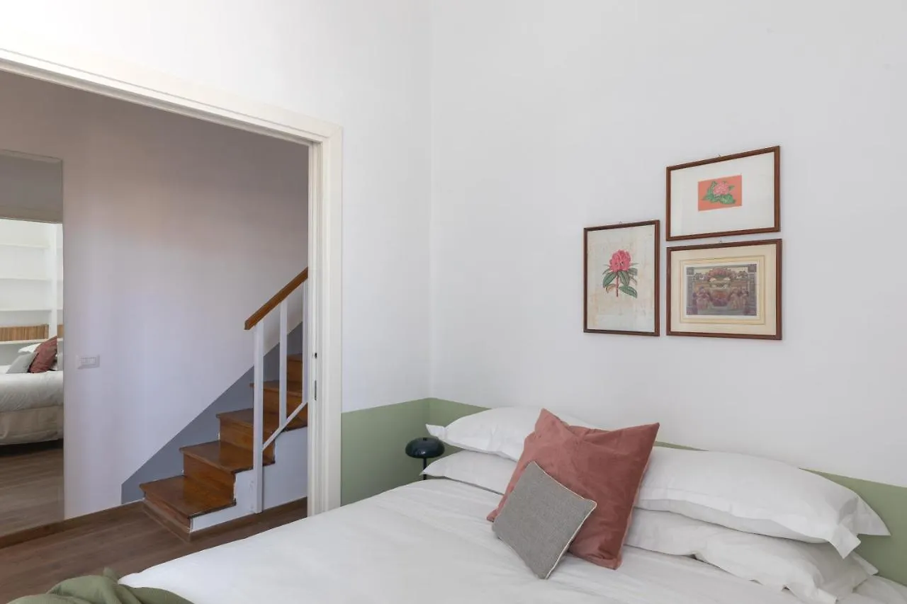 Amazing Penthouse With Terrace And Rooftop In Trastevere Apartment Rome Italy