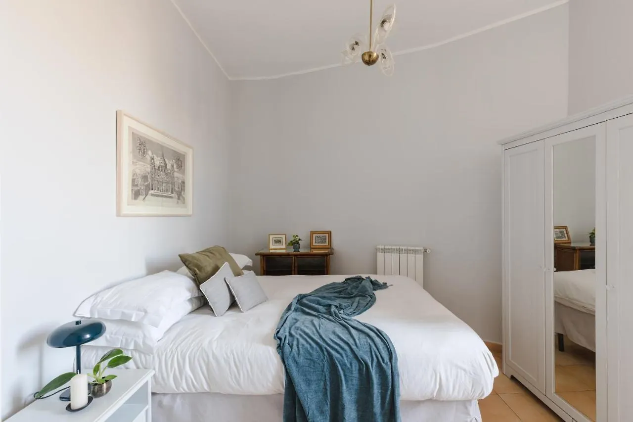 Amazing Penthouse With Terrace And Rooftop In Trastevere Apartment Rome Italy
