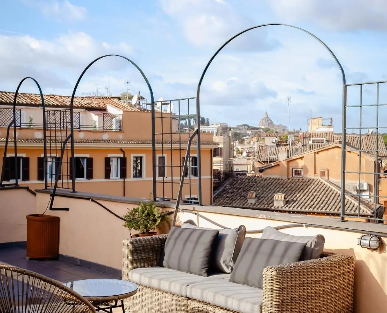 Amazing Penthouse With Terrace And Rooftop In Trastevere Rome Italy